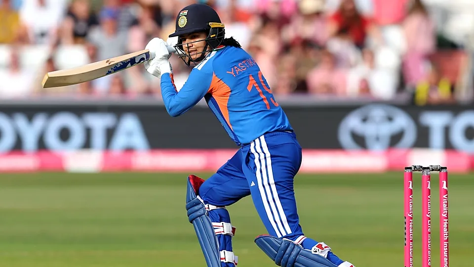 Vadodara Cricket Match Pitch Report: India’s New Faces, Dew Test